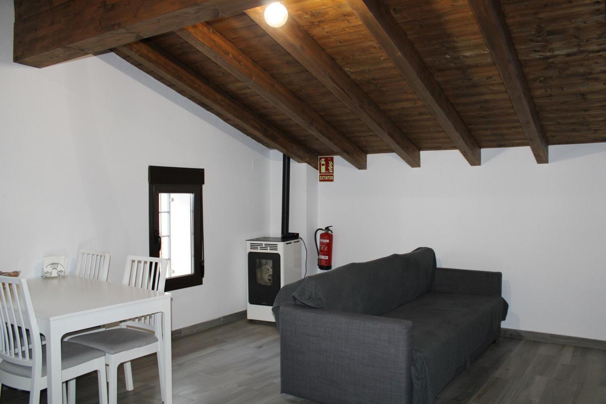Apartamentos Patas Y Patetas Tragacete Kültér fotó