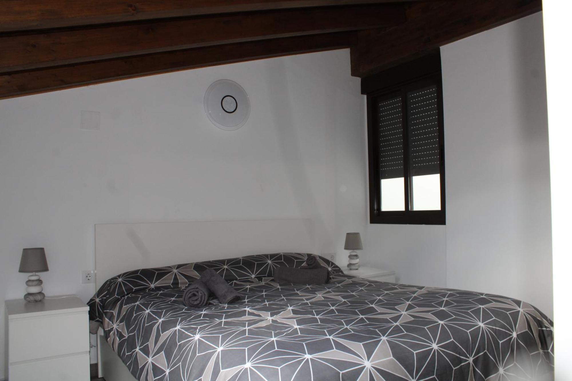 Apartamentos Patas Y Patetas Tragacete Kültér fotó