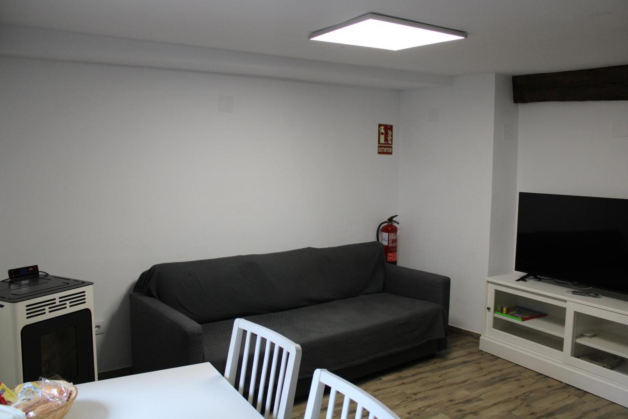 Apartamentos Patas Y Patetas Tragacete Kültér fotó