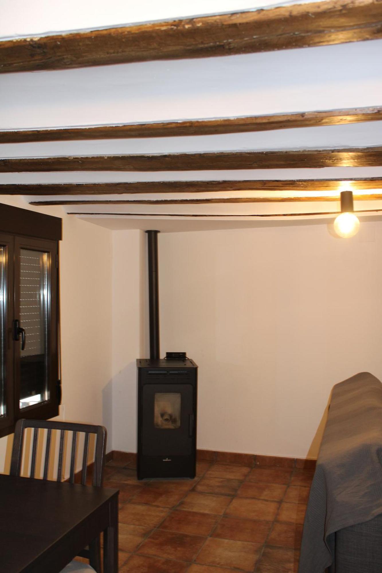 Apartamentos Patas Y Patetas Tragacete Kültér fotó
